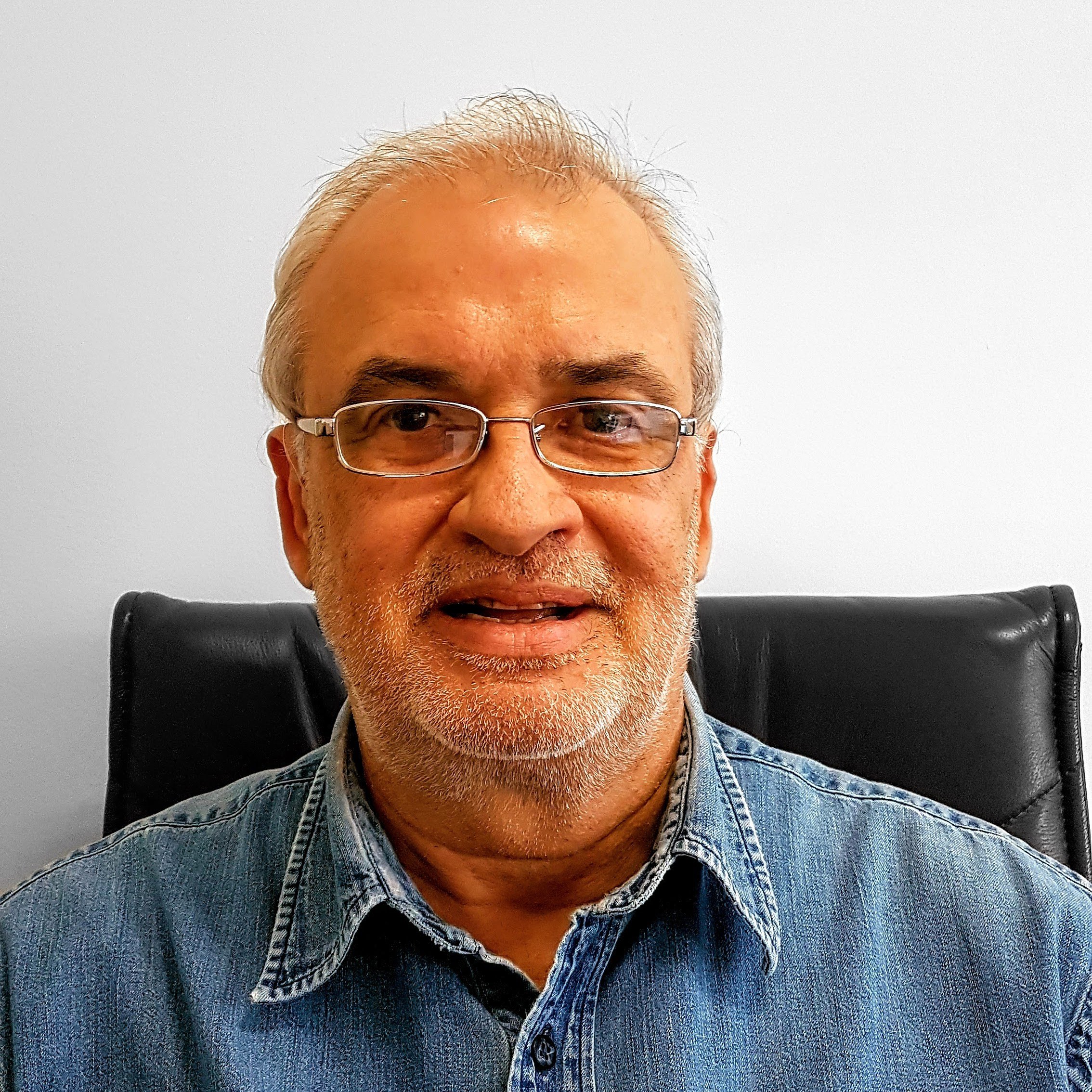 Dr. Omar Rodrigues Soares