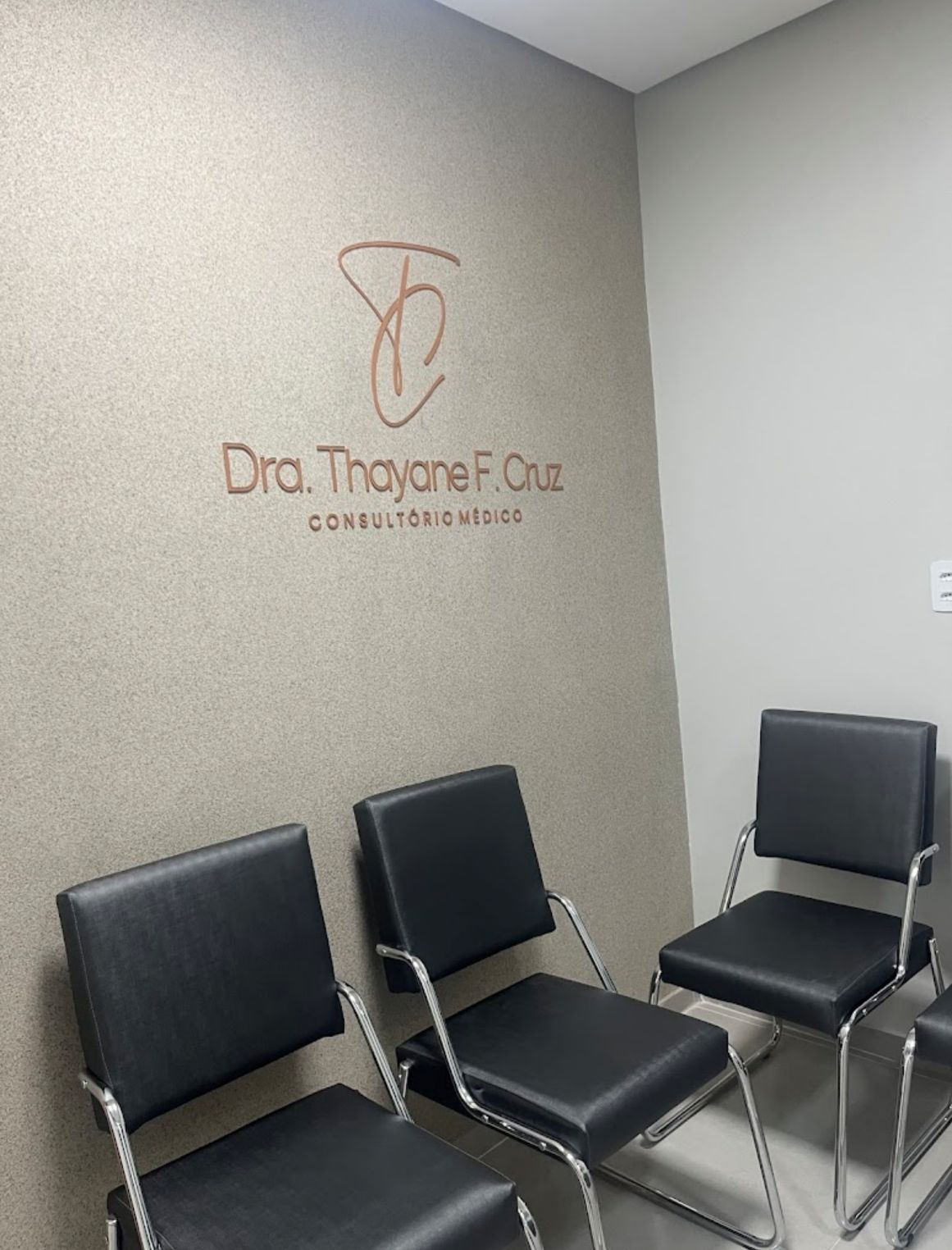 Cl�nica Dra. Thayane Cruz