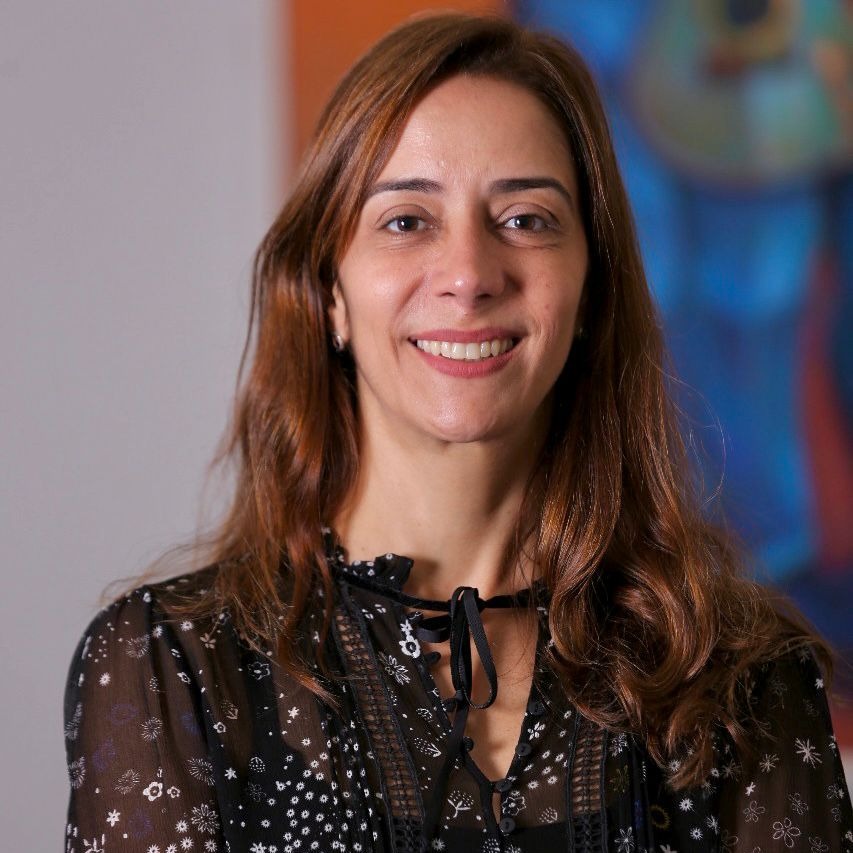 Dra. Aline Bressan