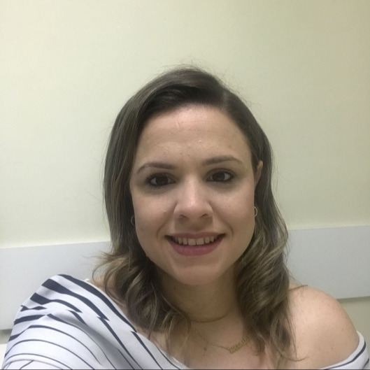Liliane Bastos Martins Cruz