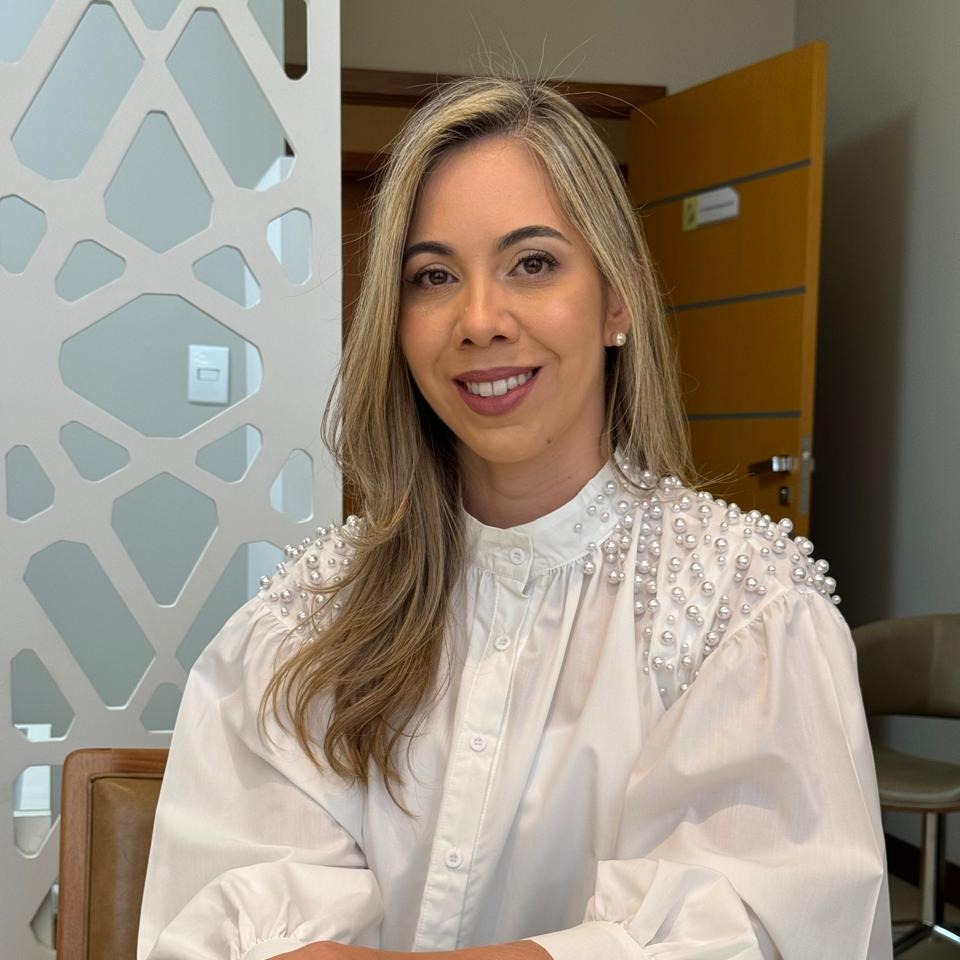 Drª. Denise Borges Barros