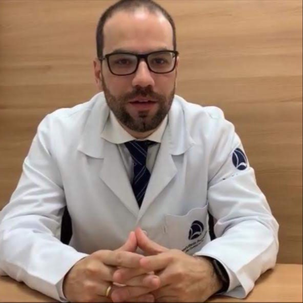 Dr. Andr Neves Alves
