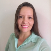 Bianca Héleny Marques Siqueira Bianca Héleny Marques Siqueira