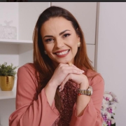 Claudia Mariane Santana Claudia Mariane Santana