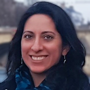 Maria Roxana Viamont Guerra Maria Roxana Viamont Guerra