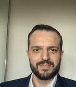 Hugo Cezar de Moraes Canever Hugo Cezar de Moraes Canever