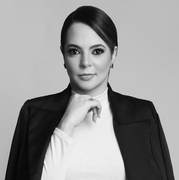Renata Gizani Renata Gizani