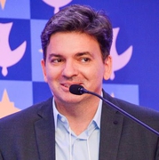 Luciano Junqueira Guimaraes Luciano Junqueira Guimaraes