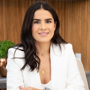 Daniella Dias Azzari Campostrini Daniella Dias Azzari Campostrini