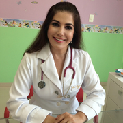 Renata Siqueira de Andrade Renata Siqueira de Andrade
