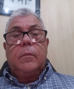 Eduardo Flores