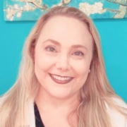 Mariana Boni Guerra Salgueiro Mariana Boni Guerra Salgueiro