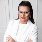 Claudia Nascimento Gomes Claudia Nascimento Gomes