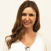 Marcela Caldas Lopes Marcela Caldas Lopes