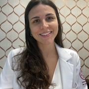 Renata Armani de Moura Menezes Renata Armani de Moura Menezes
