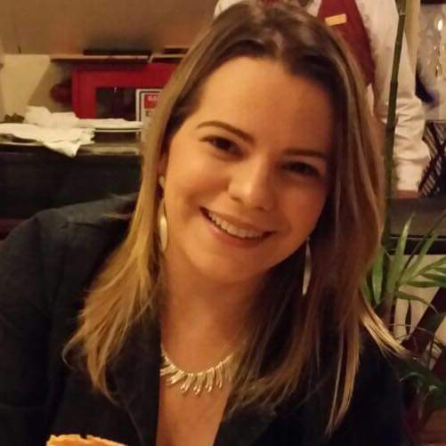 Aline Aparecida Campos Reis Aline Aparecida Campos Reis