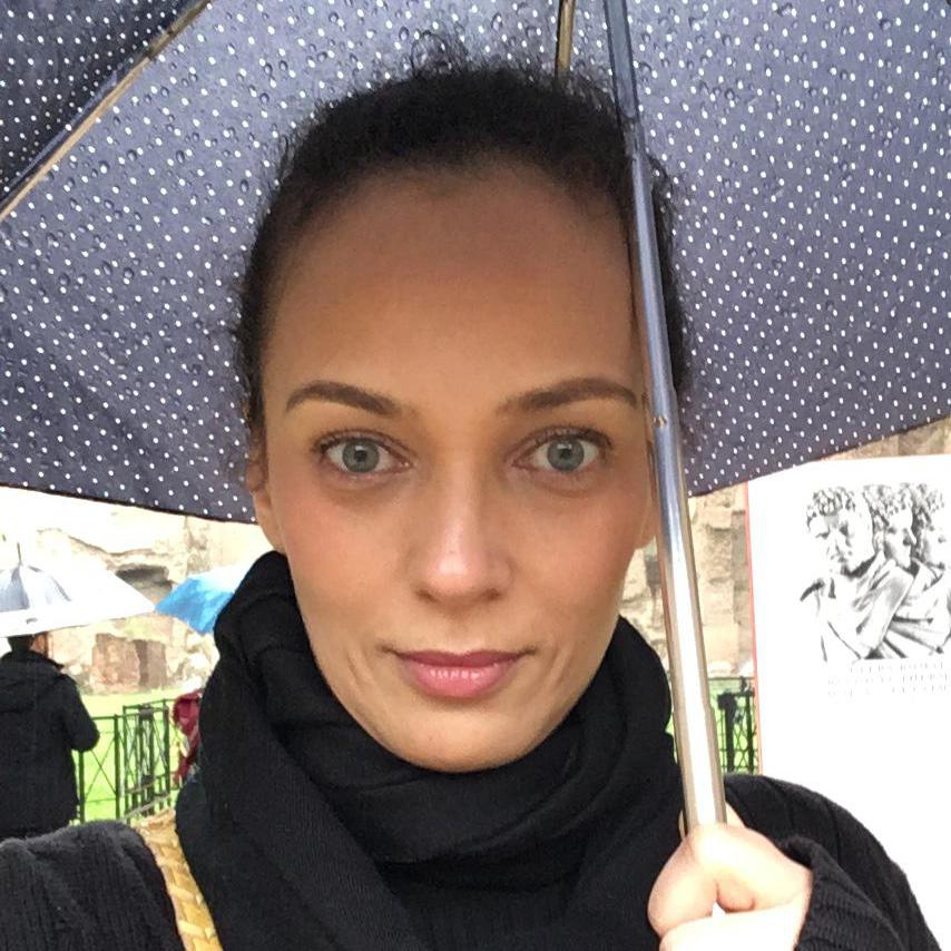 Beatriz Cordeiro de Souza Beatriz Cordeiro de Souza