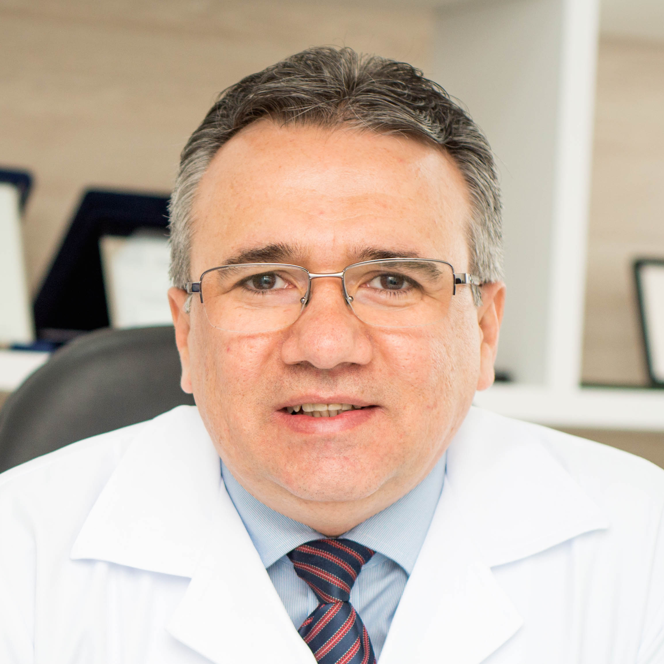 Dr. Ccero Roberio Arajo Motta