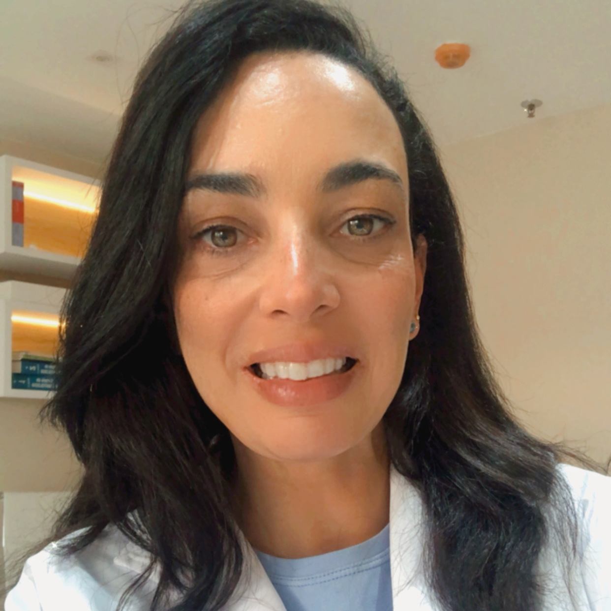 Cinthya Abramo Vieira Cinthya Abramo Vieira