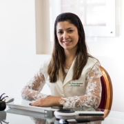 Daniela Cristina de Paiva Mendonca Daniela Cristina de Paiva Mendonca