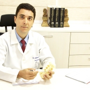 Dr. Fabricio Zacarias Paes