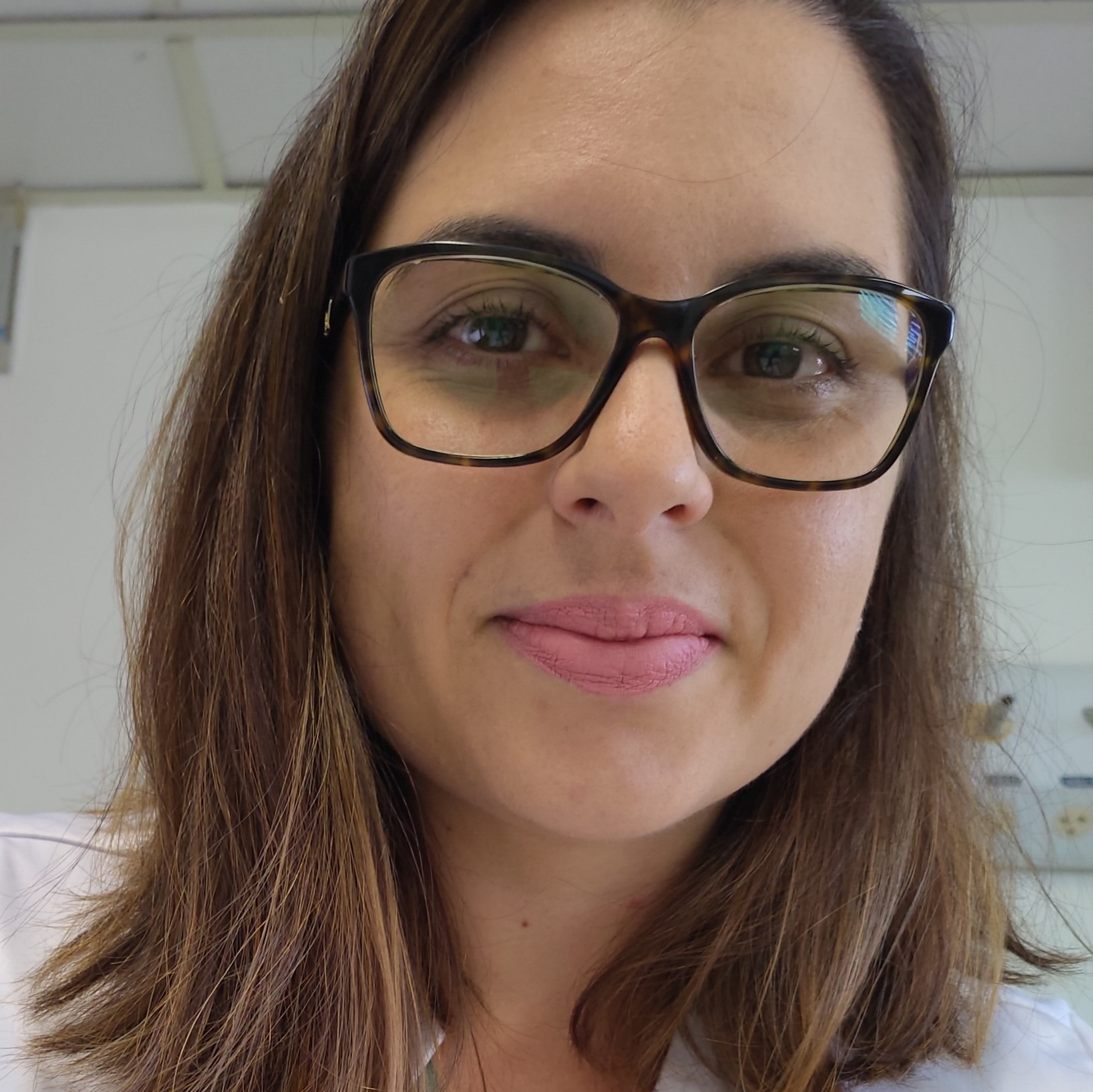 Fernanda Botta Ribeiro Fernanda Botta Ribeiro