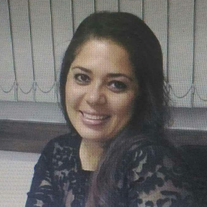 Júlia Beatriz Coelho Júlia Beatriz Coelho