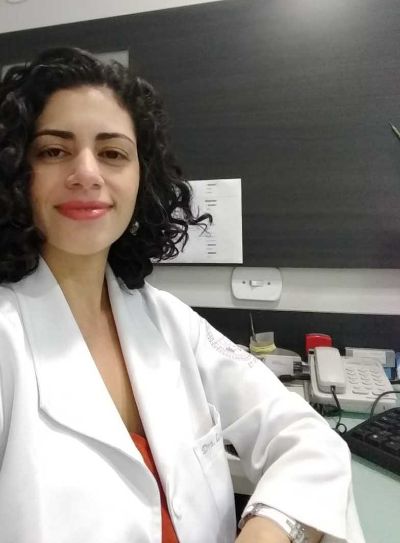 Luciana Lopes de Oliveira Luciana Lopes de Oliveira