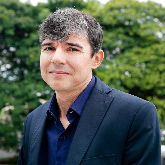 Luis Fernando de Carvalho Bastos Luis Fernando de Carvalho Bastos