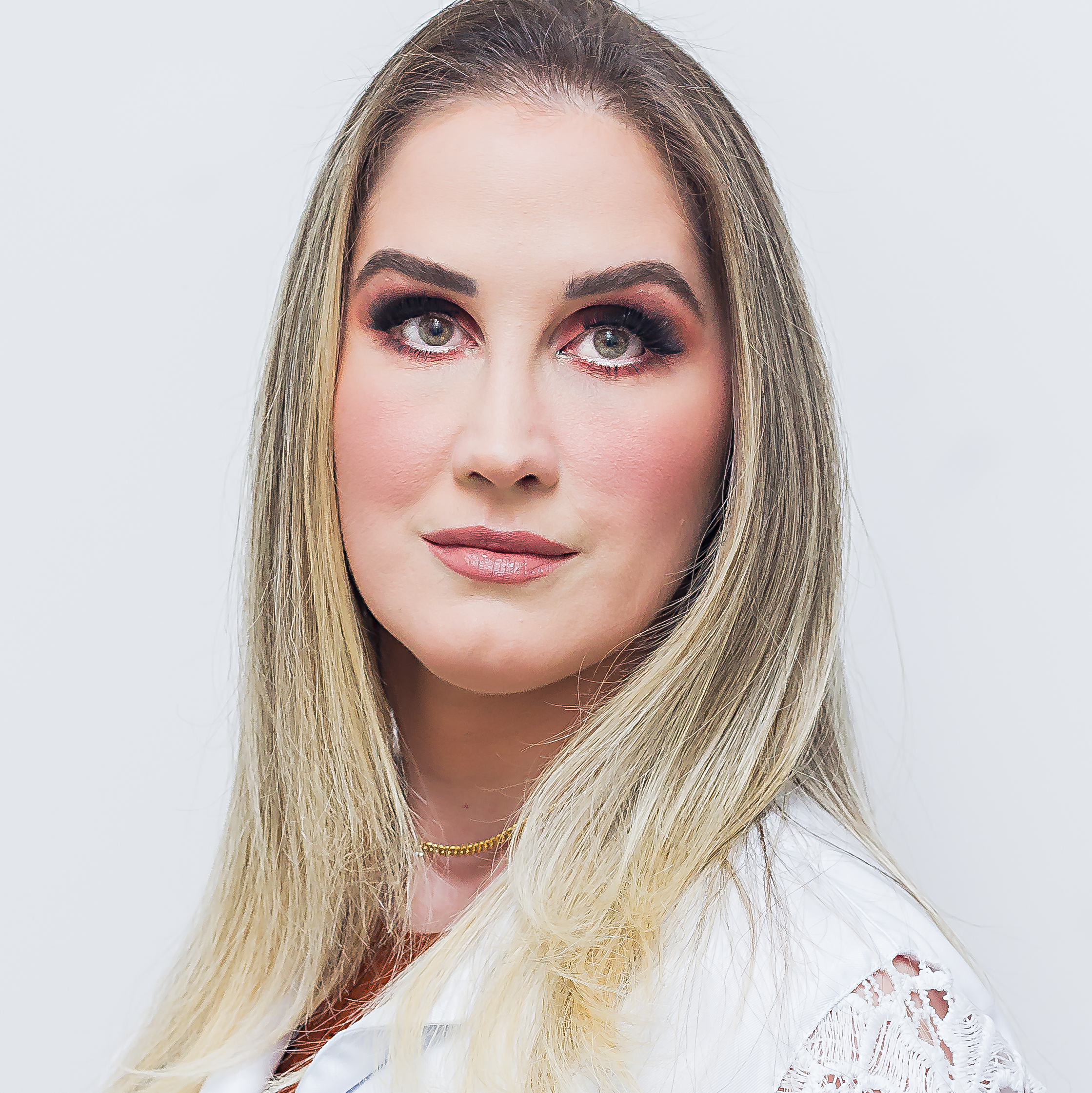 Mara Barreto Theiss Mara Barreto Theiss