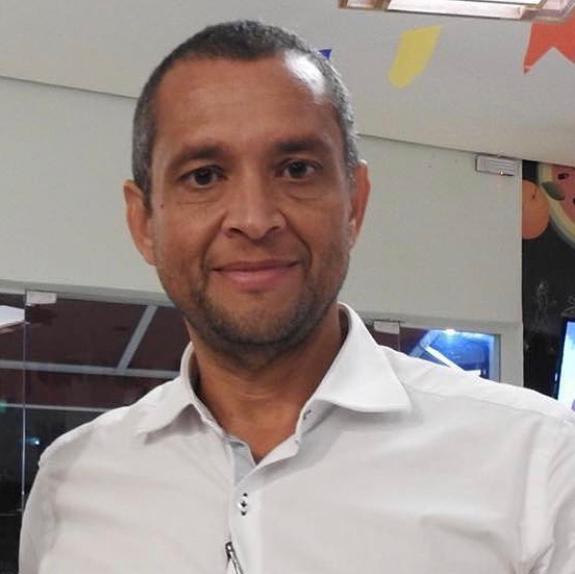 Serafim Gomes de Sá Junior Serafim Gomes de Sá Junior