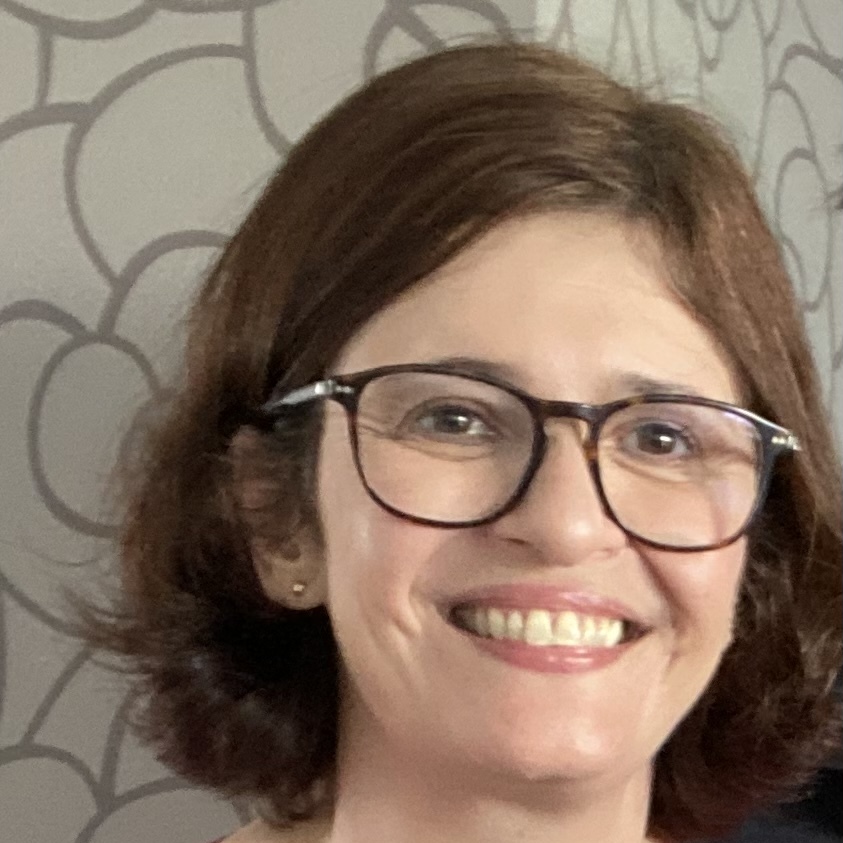 Suzana Azoubel de Albuquerque e Silva Suzana Azoubel de Albuquerque e Silva