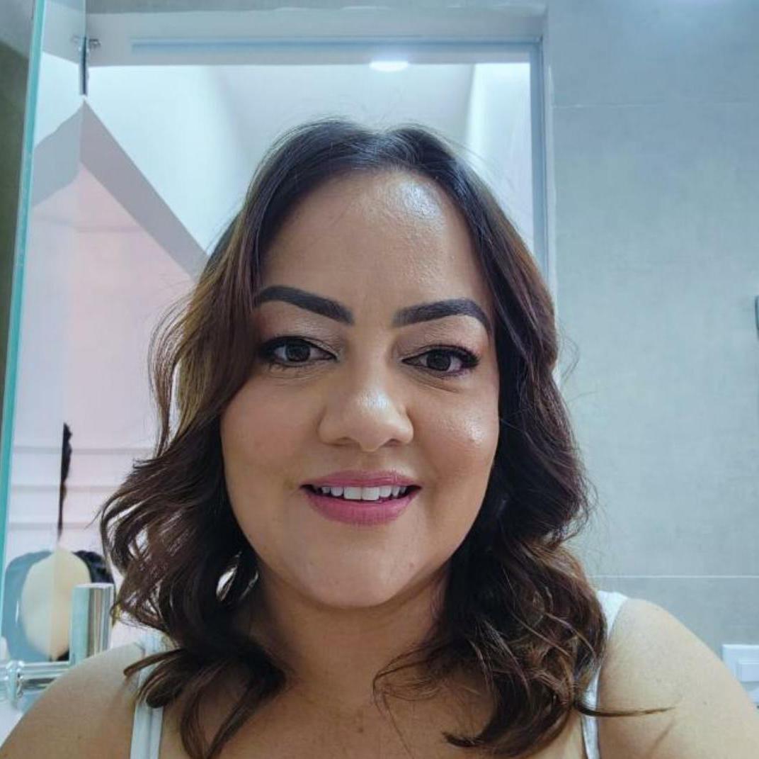 Eliana Silva Campos Barros Eliana Silva Campos Barros