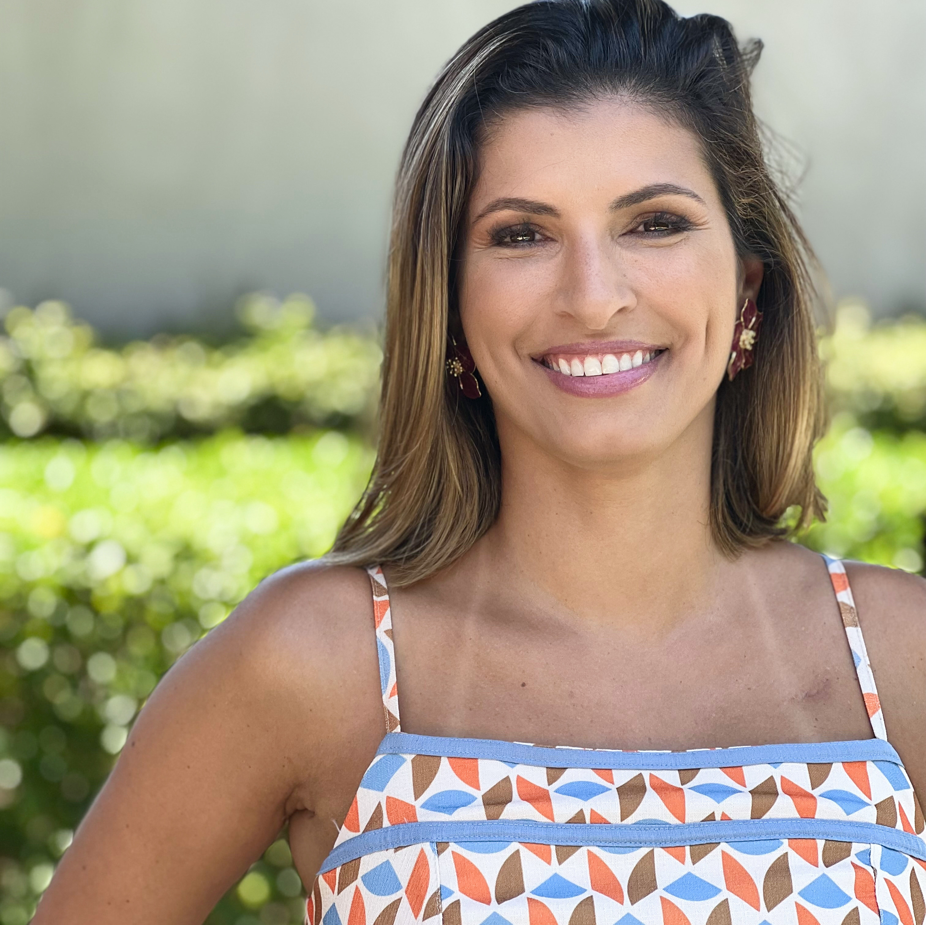 Lívia Hueb Lívia Hueb