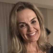 Andrea Gisele Pereira Andrea Gisele Pereira