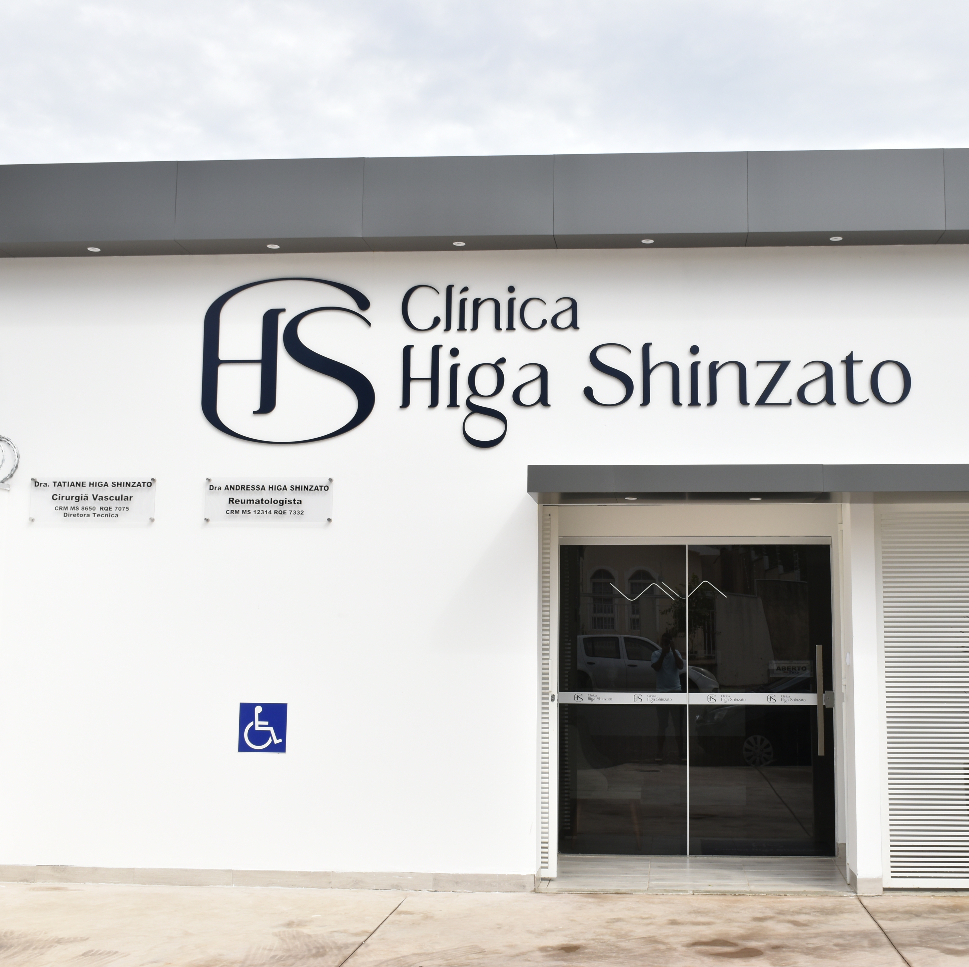 Clínica Higa Shinzato Clínica Higa Shinzato
