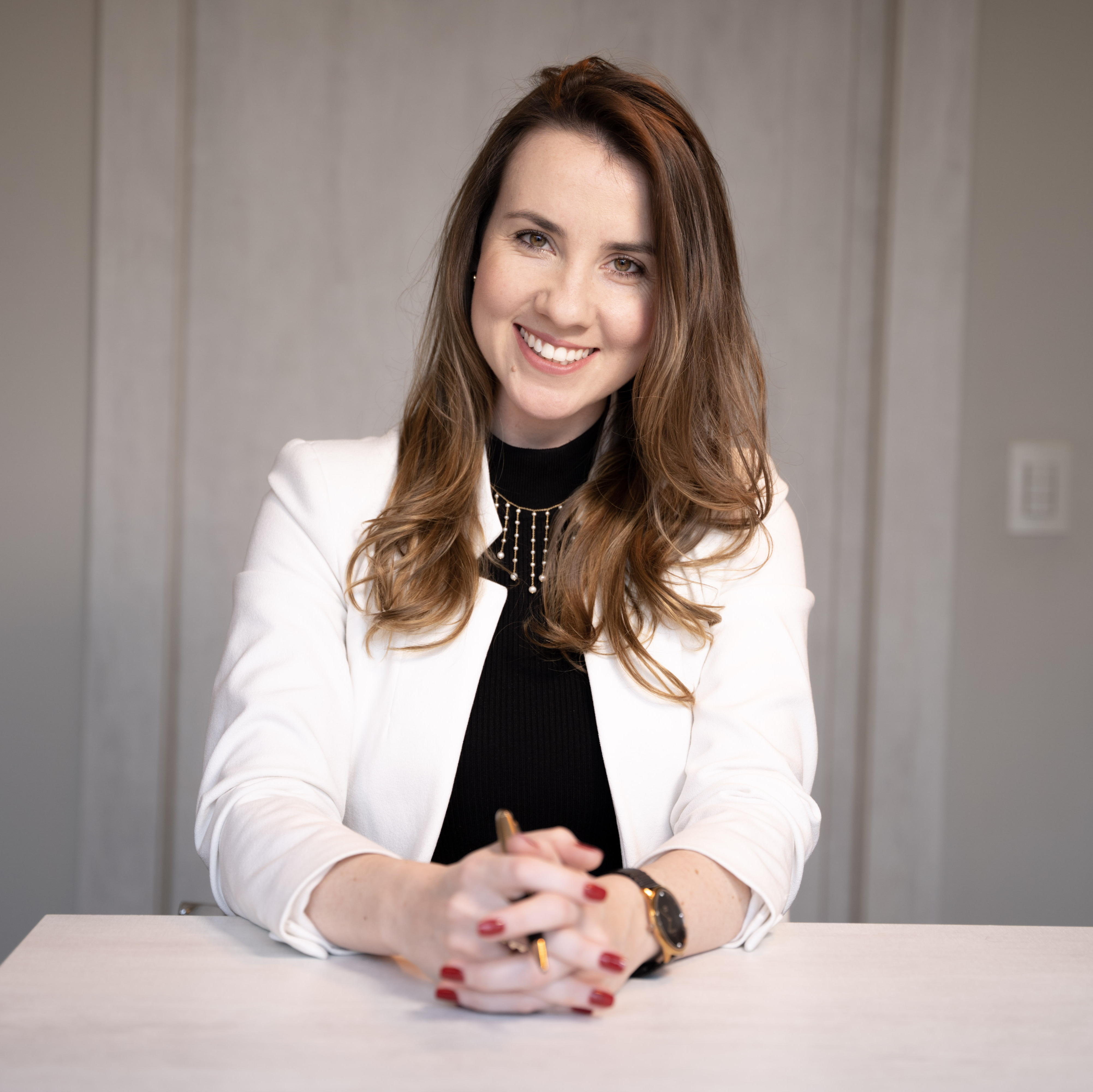 Letícia Kolachinski Brandão Letícia Kolachinski Brandão