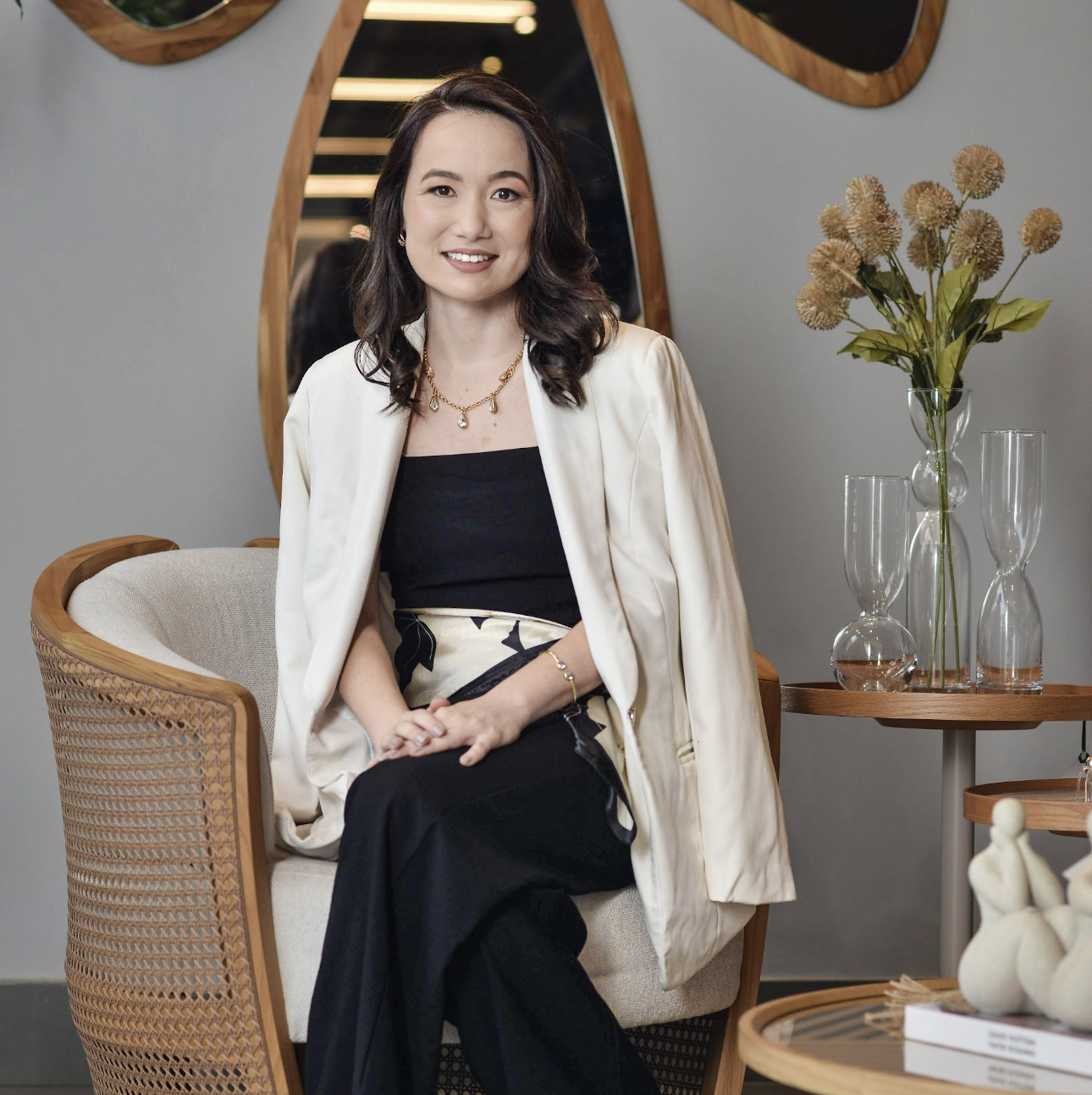 Dr&ordf;. Thais Yoko Ferreira Koga