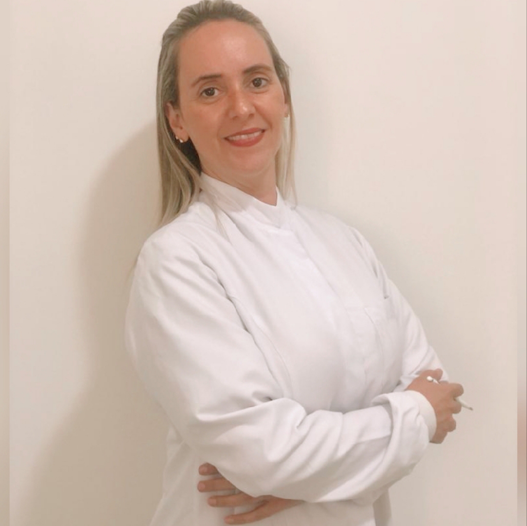 Paula R. Druzian Paula R. Druzian