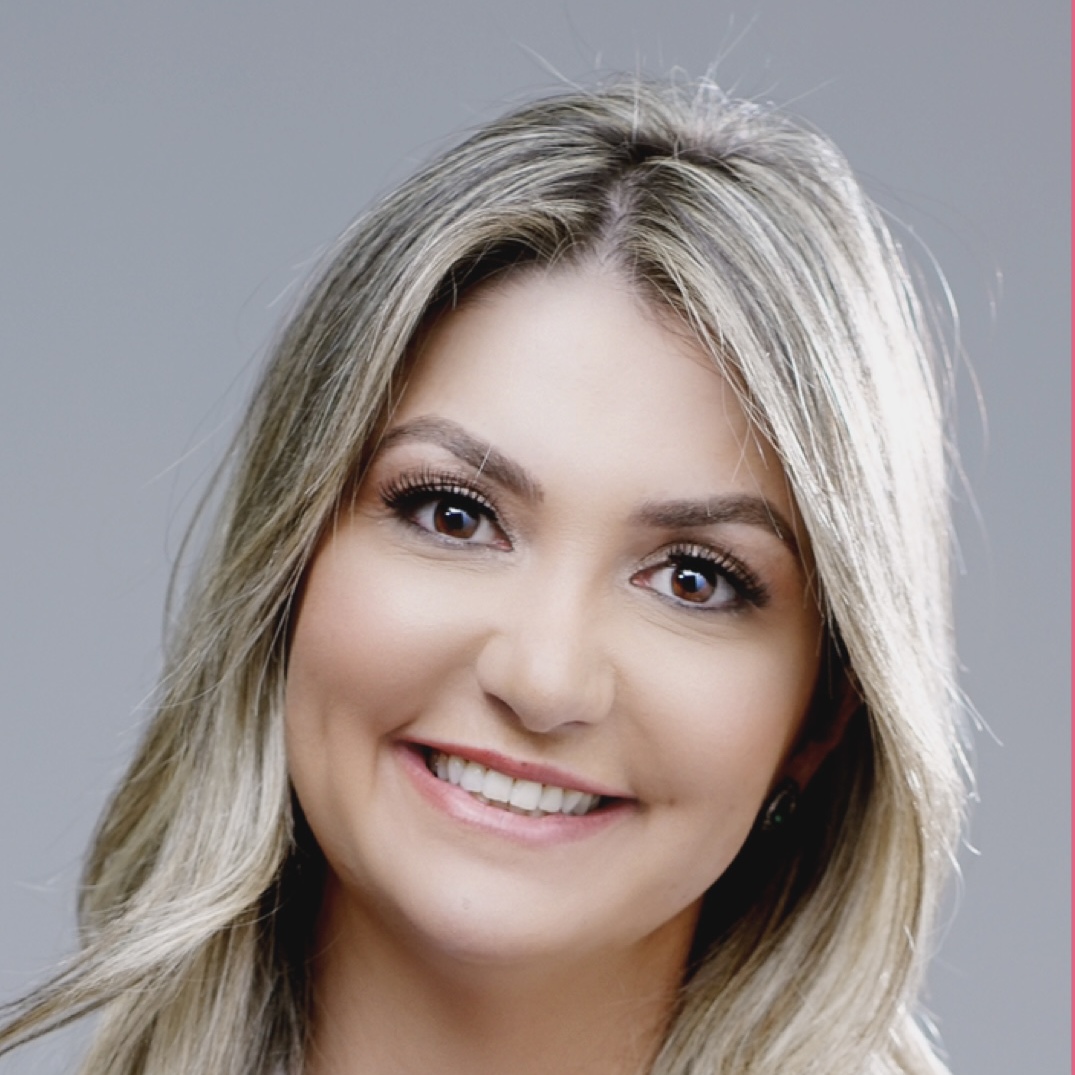 Andréia Biasotto de Freitas Moura Andréia Biasotto de Freitas Moura