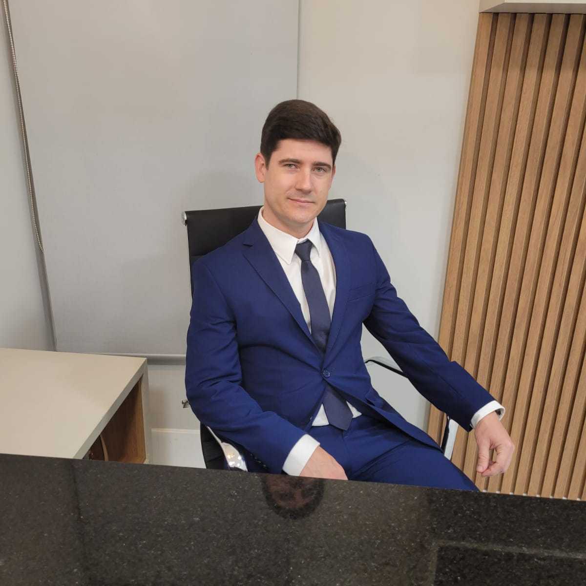 Guilherme Pessoni de Andrade Guilherme Pessoni de Andrade