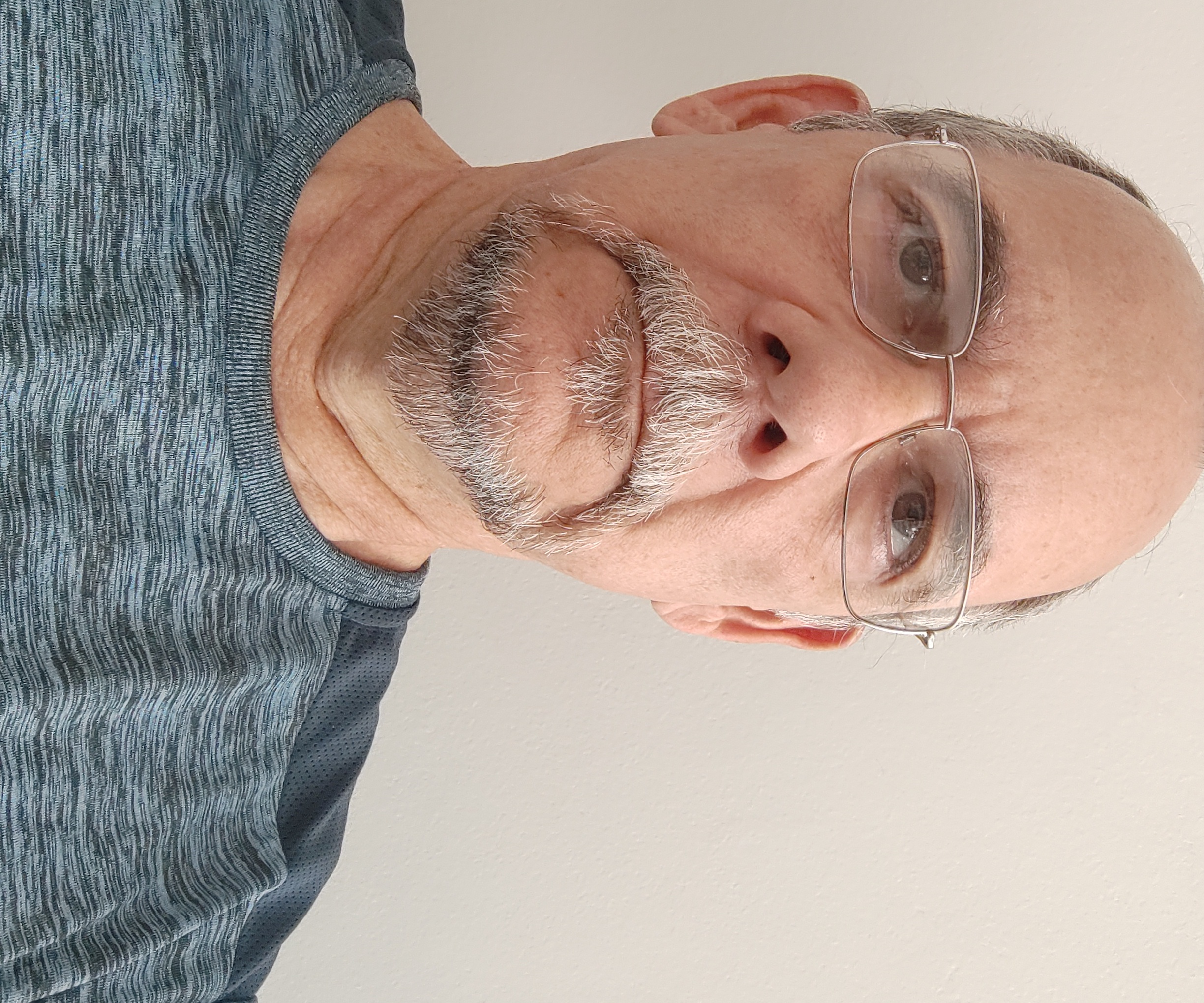 Sergio R. Siqueira Sergio R. Siqueira