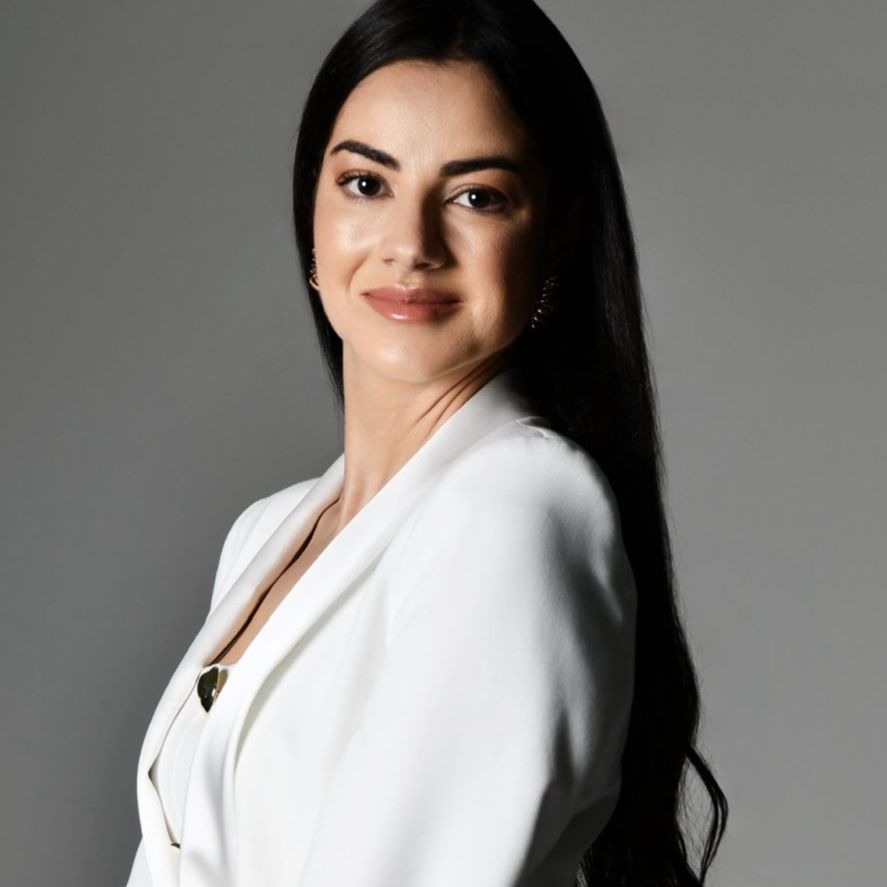 Luiza Ottoni Luiza Ottoni
