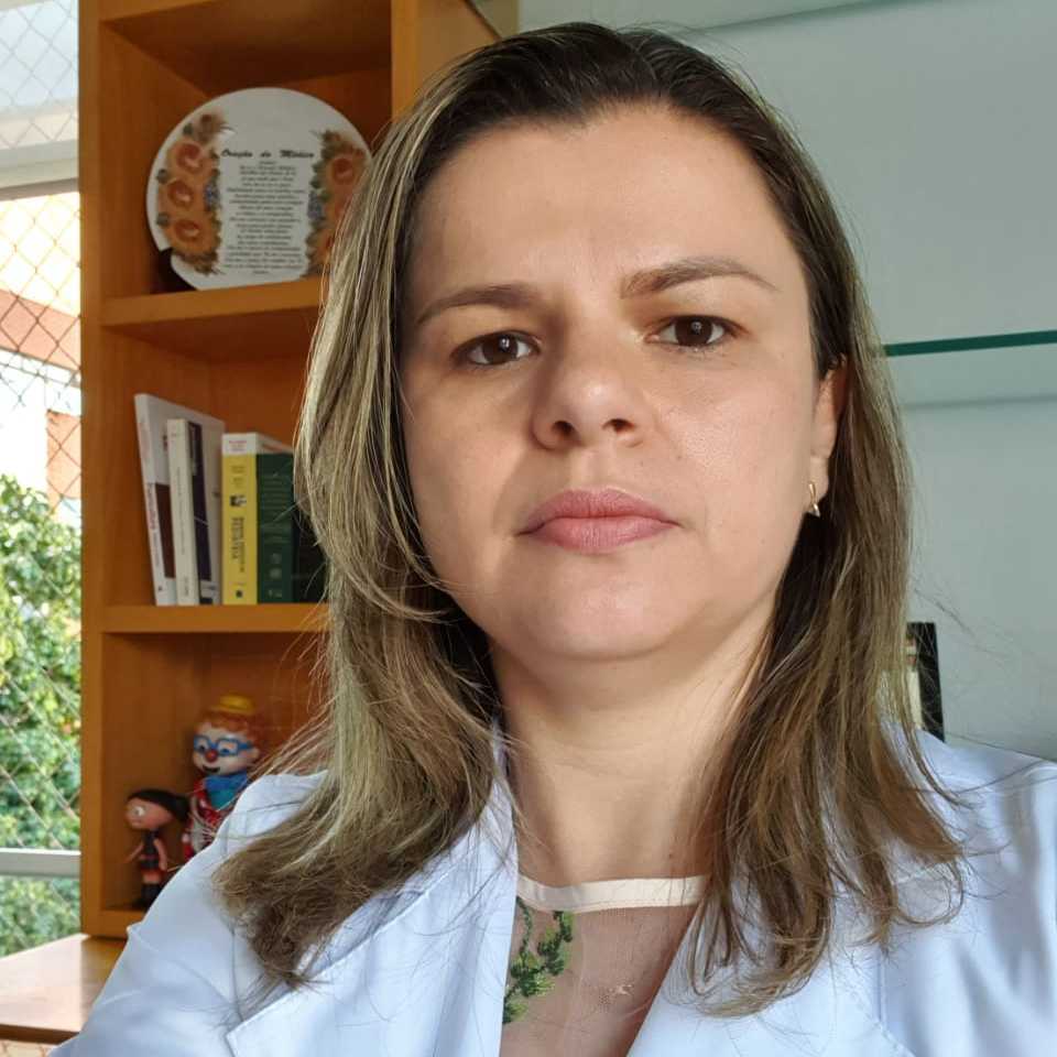 Erica Luciana Fernandes Helt Erica Luciana Fernandes Helt