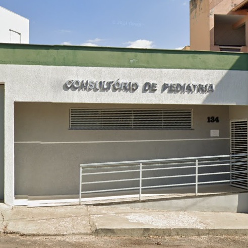 Consultório de pediatria Consultório de pediatria