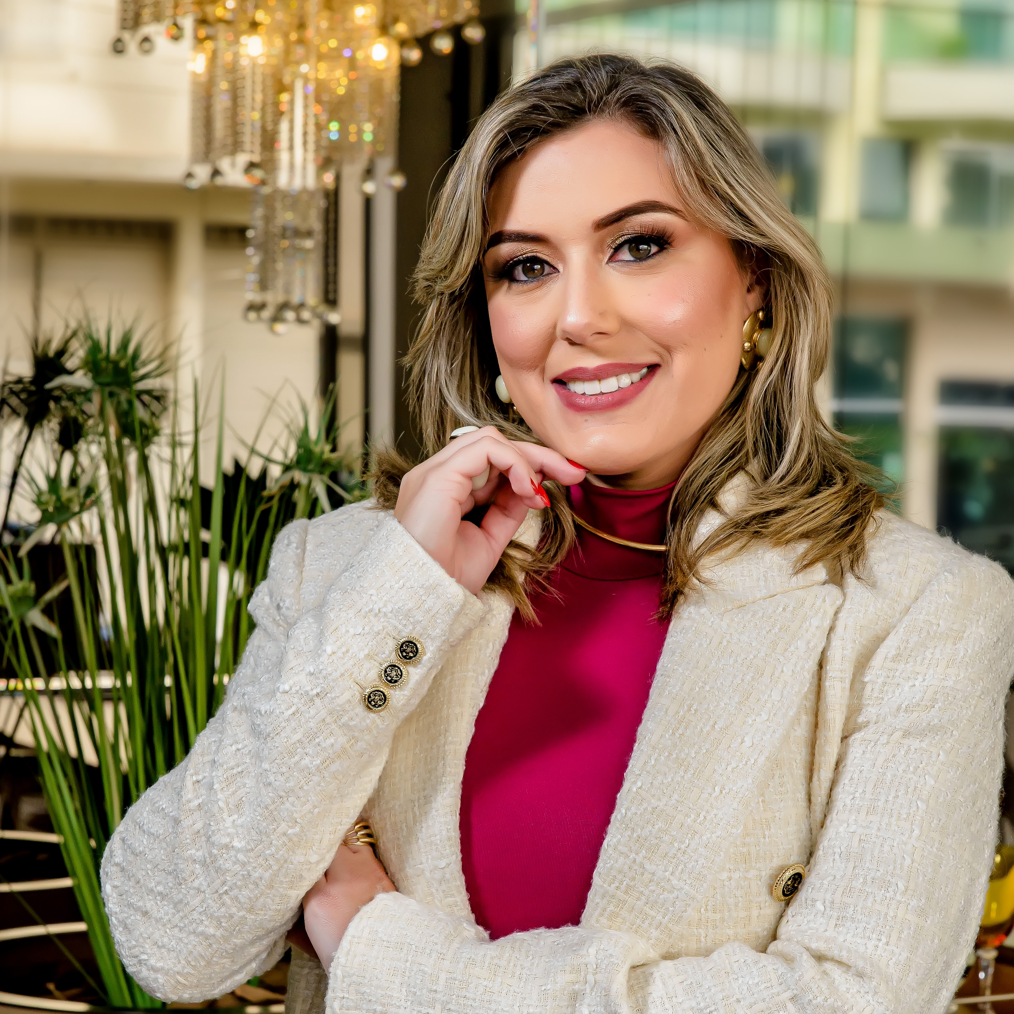 Júlia L.B. Gonzaga Júlia L.B. Gonzaga