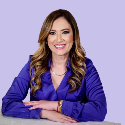 Lília Ferraz Lília Ferraz