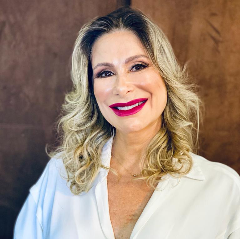 Claudia Rocha Coppoli Claudia Rocha Coppoli