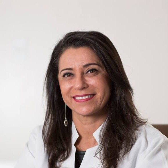 Cláudia Massaú da Silveira Cláudia Massaú da Silveira