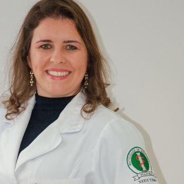 Drª. Michele Teixeira Machado
